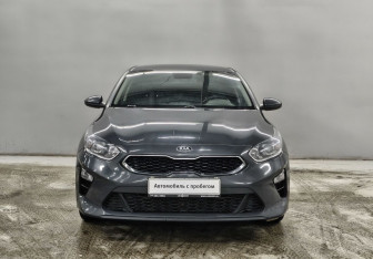 Подержанный автомобиль Kia Ceed Hatchback 2018 года (2 фото)