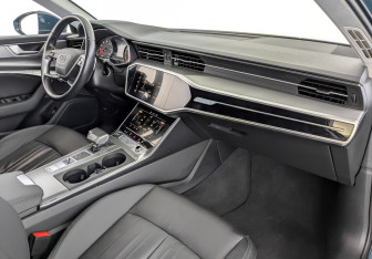 Подержанный автомобиль Audi A6 Sedan 2020 года (11 фото)