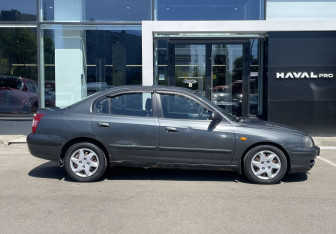 Подержанный автомобиль Hyundai Elantra Sedan 2008 года (4 фото)