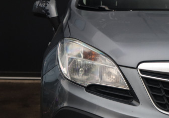 Подержанный автомобиль Opel Mokka 2013 года (19 фото)