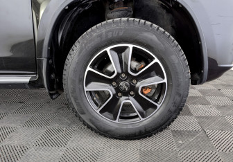 Подержанный автомобиль Nissan Terrano 2019 года (18 фото)