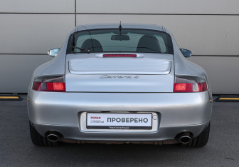 Подержанный автомобиль Porsche 911 Coupe 1999 года (6 фото)