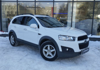 Подержанный автомобиль Chevrolet Captiva 2013 года (3 фото)