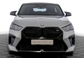 Подержанный автомобиль BMW X2 2024 года (2 фото)