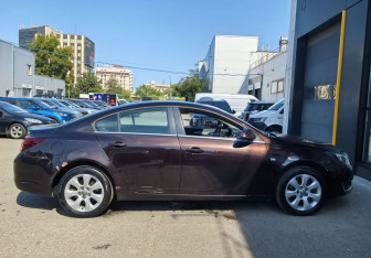 Подержанный автомобиль Opel Insignia Liftback 2013 года (4 фото)