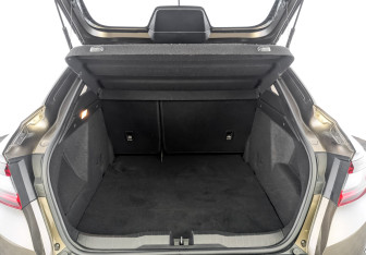 Подержанный автомобиль Renault Arkana 2020 года (10 фото)