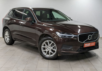 Подержанный автомобиль Volvo XC60 2019 года (3 фото)