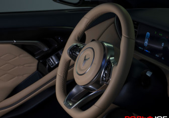 Подержанный автомобиль Voyah Free 2023 года (23 фото)