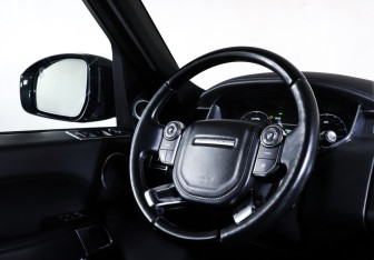Подержанный автомобиль Land Rover Range Rover 2016 года (13 фото)