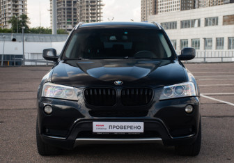 Подержанный автомобиль BMW X3 2010 года (2 фото)
