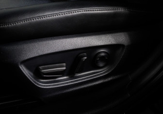 Подержанный автомобиль Toyota Camry Sedan 2021 года (16 фото)