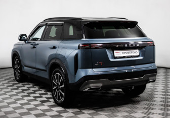 Подержанный автомобиль Jaecoo J7 2024 года (7 фото)