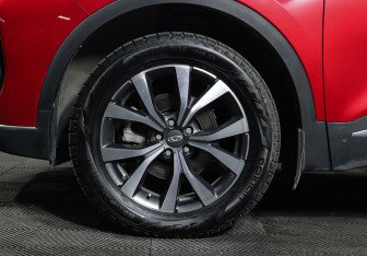 Подержанный автомобиль Chery Tiggo 7 Pro Max 2022 года (8 фото)