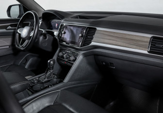 Подержанный автомобиль Volkswagen Teramont 2021 года (9 фото)