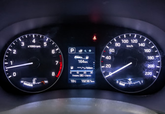 Подержанный автомобиль Hyundai Creta 2019 года (15 фото)