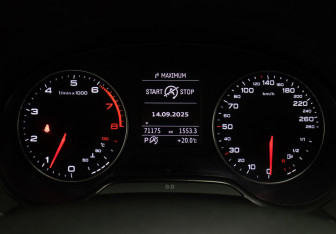 Подержанный автомобиль Audi A3 Sedan 2014 года (13 фото)