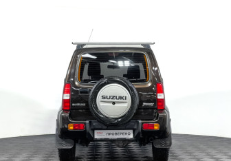 Подержанный автомобиль Suzuki Jimny 2018 года (6 фото)