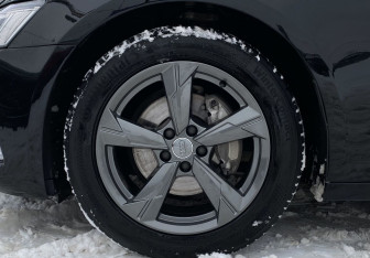 Подержанный автомобиль Audi A6 Sedan 2019 года (9 фото)