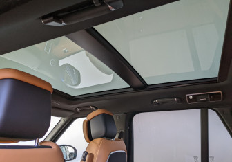 Подержанный автомобиль Land Rover Range Rover 2019 года (26 фото)