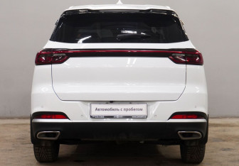 Подержанный автомобиль Chery Tiggo 7 Pro Max 2023 года (7 фото)