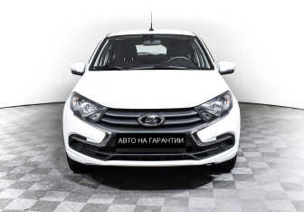 Подержанный автомобиль LADA (ВАЗ) Granta Sedan 2021 года (2 фото)