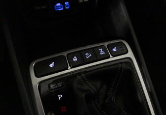 Подержанный автомобиль Hyundai Creta 2016 года (13 фото)