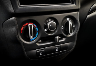 Подержанный автомобиль LADA (ВАЗ) Granta Sedan 2024 года (15 фото)