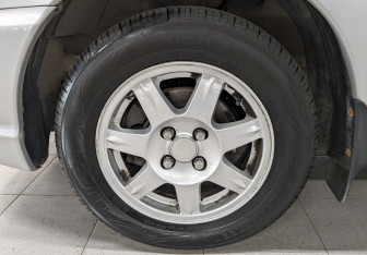 Подержанный автомобиль Kia Spectra Sedan 2007 года (14 фото)