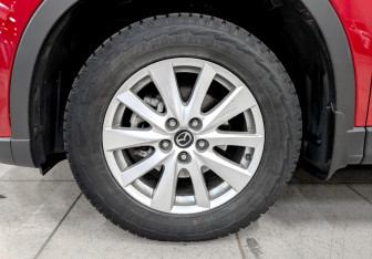 Подержанный автомобиль Mazda CX-5 2016 года (18 фото)