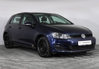 Подержанный автомобиль Volkswagen Golf Hatchback 2013 года (2 фото)