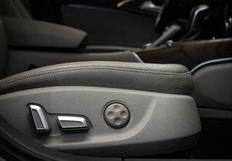 Подержанный автомобиль Audi A6 Wagon 2016 года (32 фото)