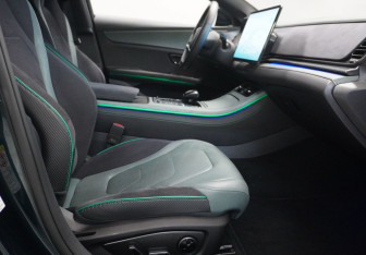 Подержанный автомобиль BYD Han 2022 года (14 фото)