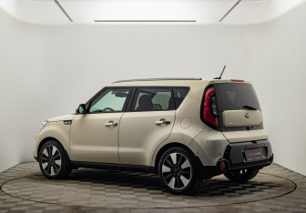 Подержанный автомобиль Kia Soul 2014 года (7 фото)