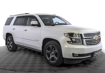 Подержанный автомобиль Chevrolet Tahoe 2015 года (3 фото)