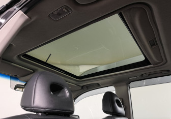 Подержанный автомобиль Nissan X-Trail 2012 года (18 фото)