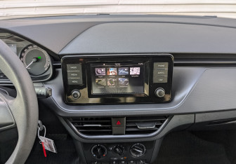 Подержанный автомобиль Skoda Rapid Liftback 2021 года (15 фото)