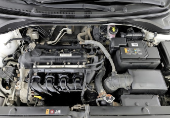 Подержанный автомобиль Hyundai Solaris Sedan 2021 года (9 фото)