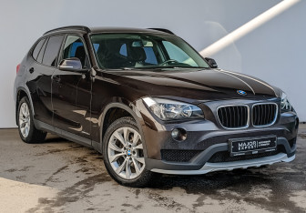 Подержанный автомобиль BMW X1 2014 года (3 фото)