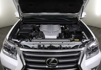 Подержанный автомобиль Lexus GX 2016 года (9 фото)