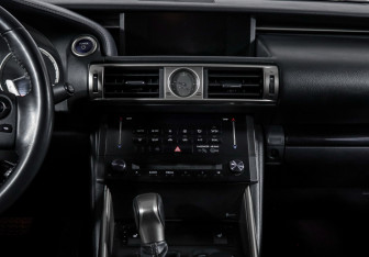 Подержанный автомобиль Lexus IS Sedan 2013 года (13 фото)