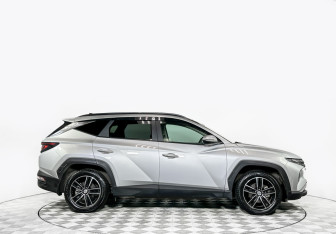 Подержанный автомобиль Hyundai Tucson 2024 года (4 фото)