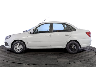Подержанный автомобиль LADA (ВАЗ) Granta Sedan 2022 года (8 фото)