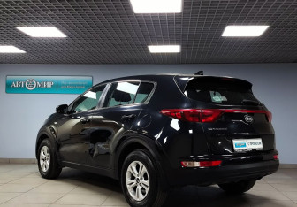 Подержанный автомобиль Kia Sportage 2017 года (7 фото)