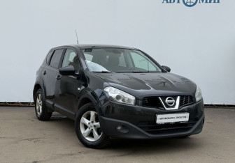 Подержанный автомобиль Nissan Qashqai 2013 года (3 фото)