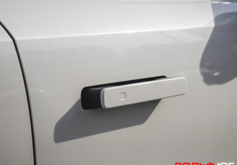 Подержанный автомобиль Changan UNI-K 2023 года (30 фото)