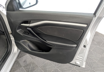 Подержанный автомобиль LADA (ВАЗ) Vesta Sedan 2019 года (24 фото)