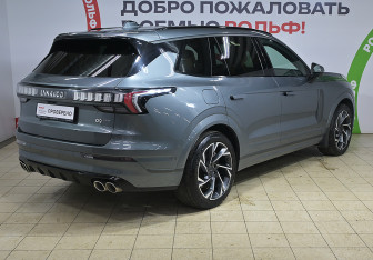 Подержанный автомобиль Lynk&Co 09 2022 года (4 фото)