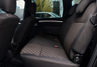 Подержанный автомобиль LADA (ВАЗ) Largus Wagon 2020 года (10 фото)