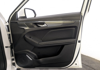 Подержанный автомобиль Haval Jolion 2022 года (25 фото)