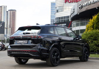 Подержанный автомобиль Volkswagen Tiguan 2026 года (4 фото)